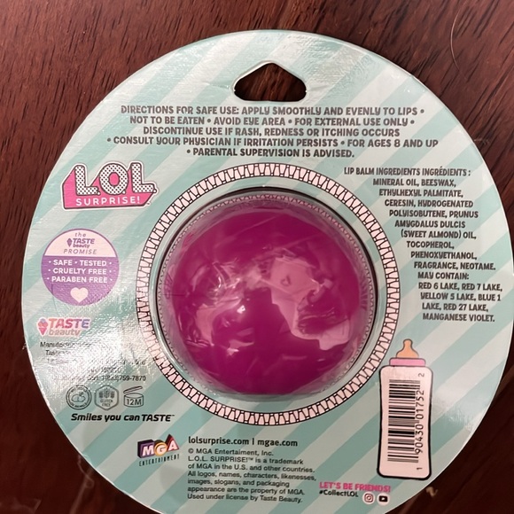 NEW LOL Surprise Flavored Lip Balm Ball - Picture 2 of 3